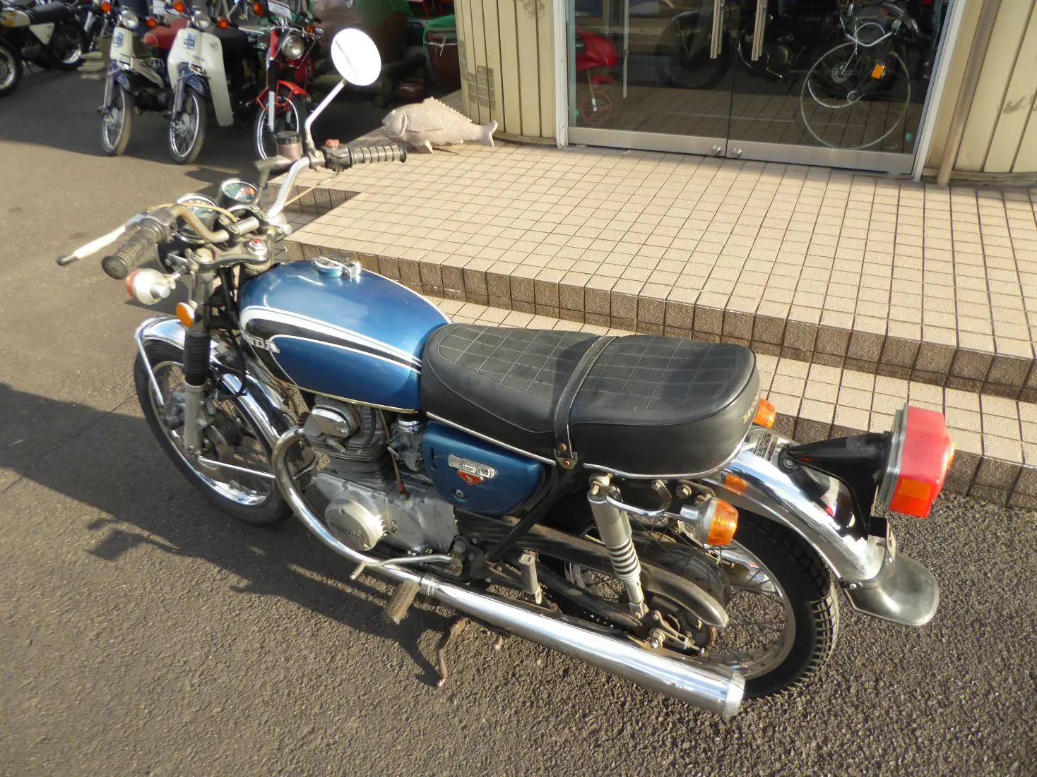 Cb250セニア 2 売約済み ベストオートの時代部屋