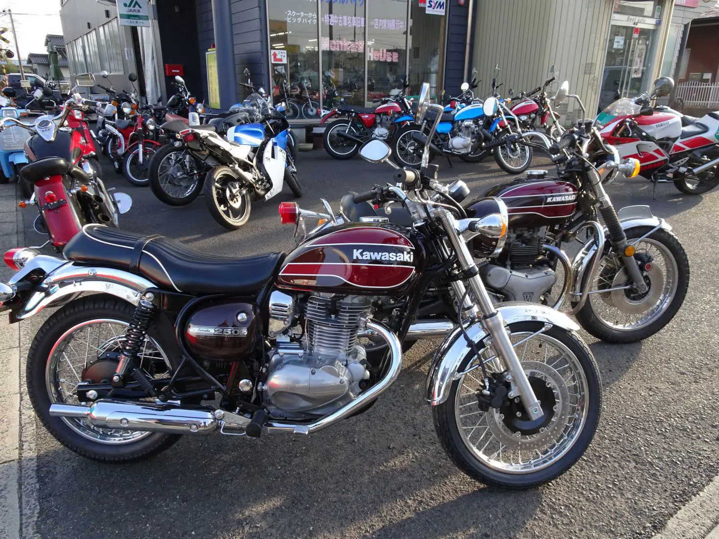 昭和48年式のW3とファイナルエディションのエストレア！ :: ブログ