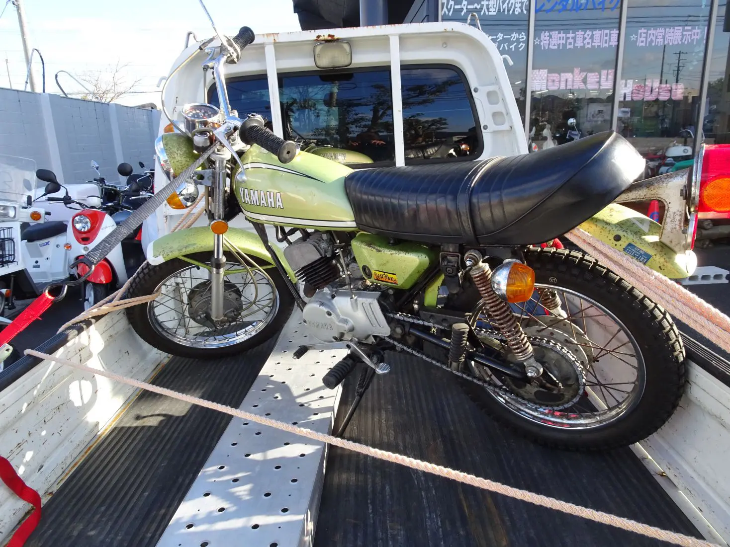 ヤマハ 旧車 S540 ボンネット フード 個人宅配達可能