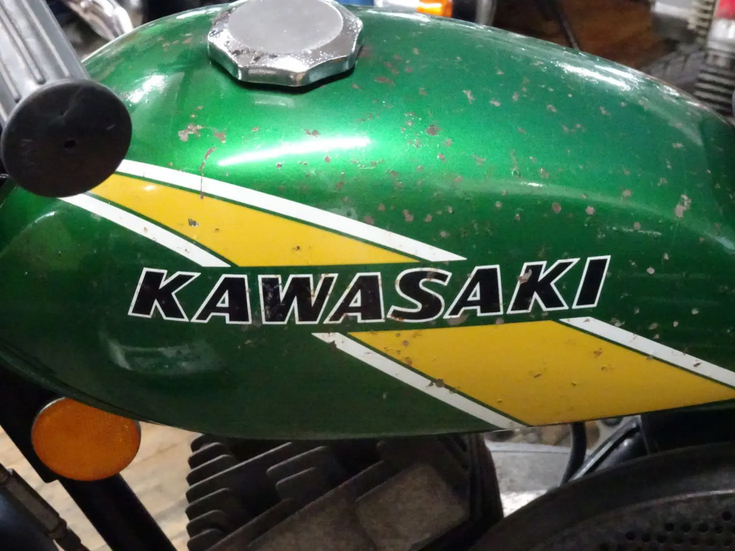 KM90 タンク グリーン レア☆低走行1000km代旧車！カワサキ KM90