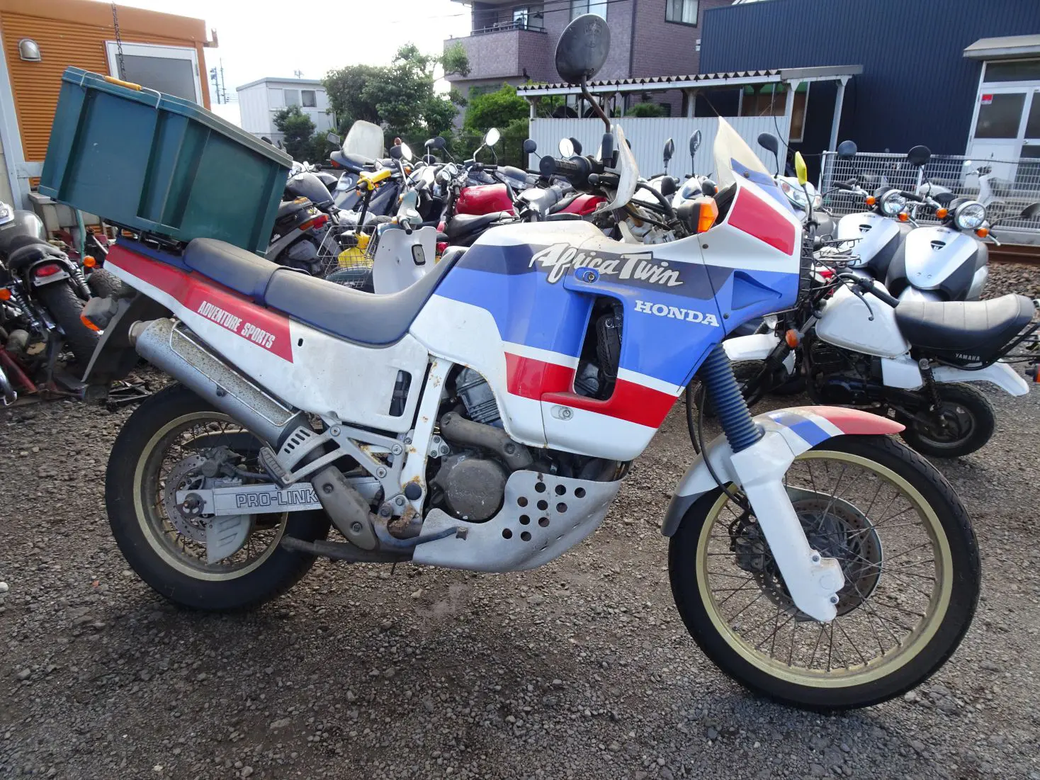 アフリカツイン650 :: 売約済み | ベストオートの時代部屋