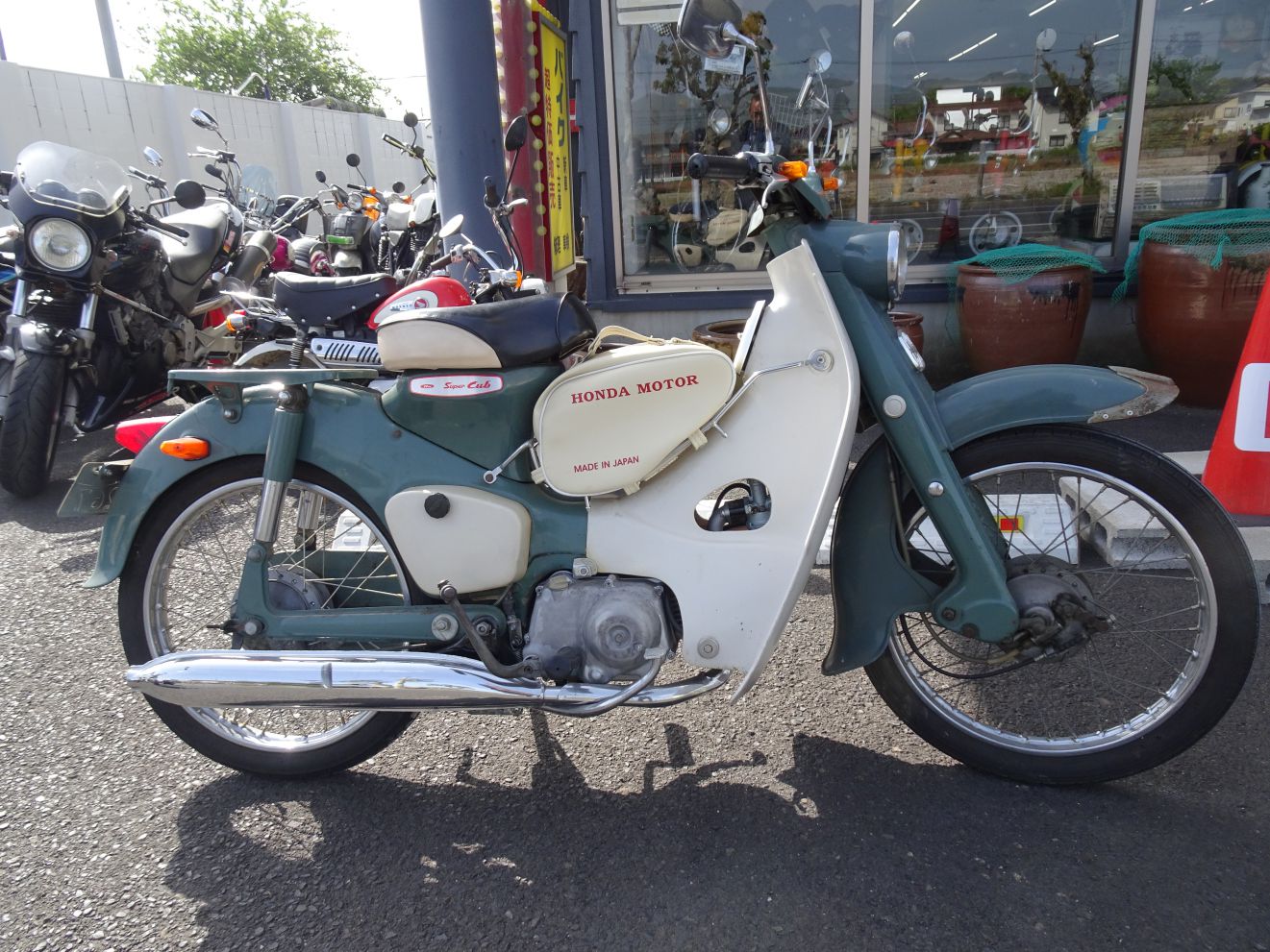 スーパーカブ c100 エンジン-